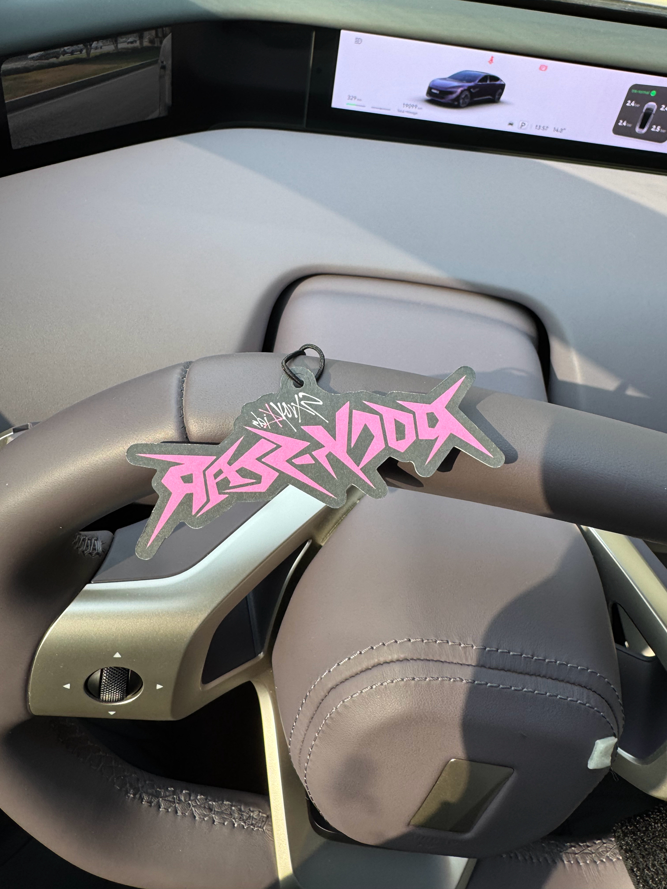 Home Fragrance Trends - Kpop Style Graffiti Car Air Freshener