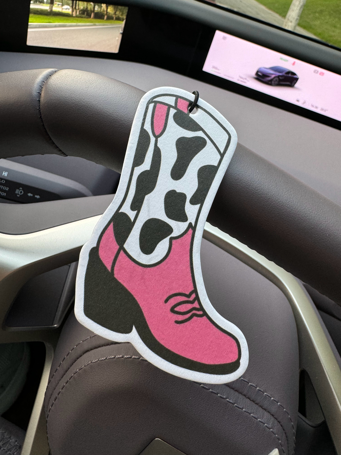 Cow Print Cowboy Boots Fragran - Home Fragrance Trends ulasan dan harga