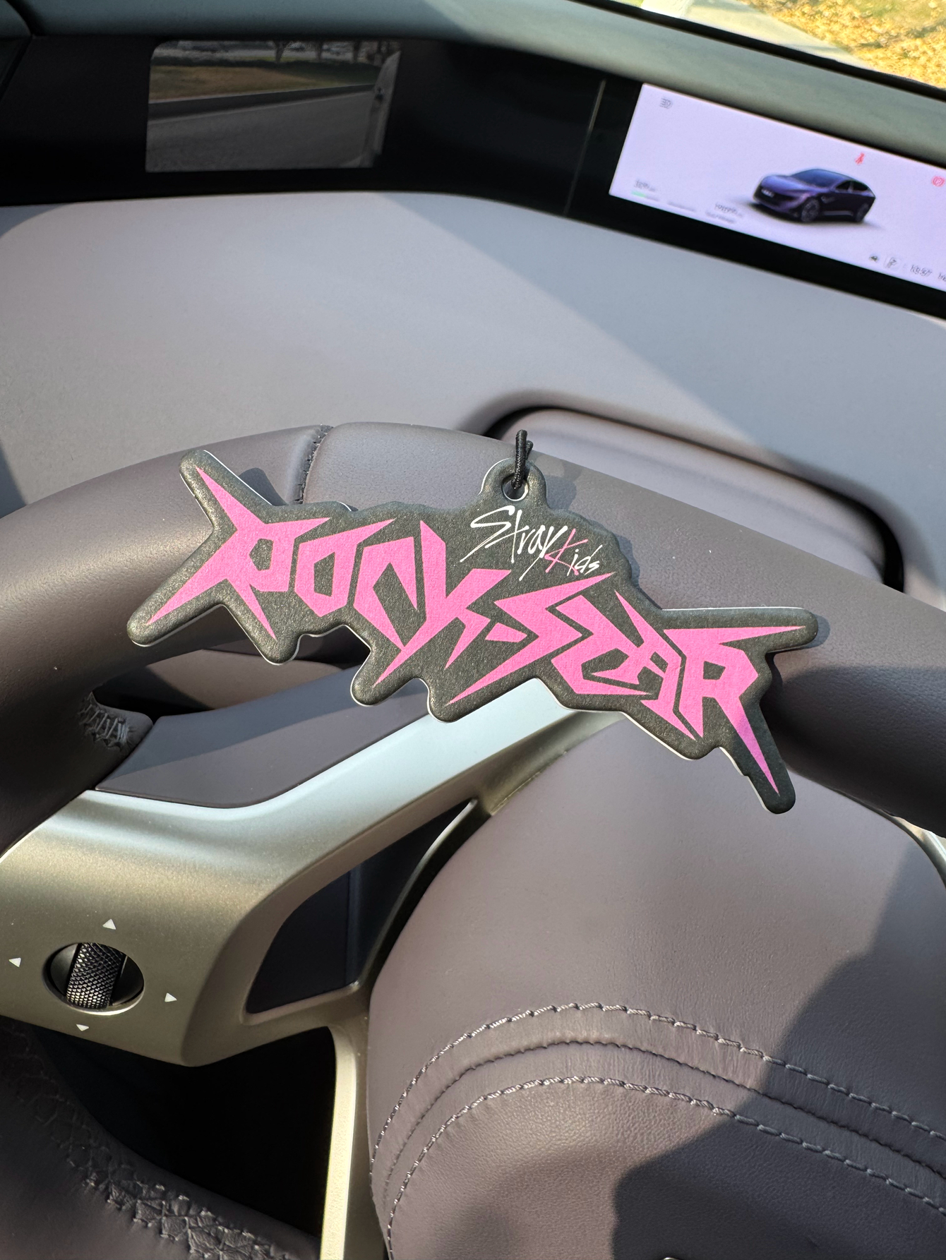 Kpop Style Graffiti Car Air Fr - Home Fragrance Trends ulasan dan harga